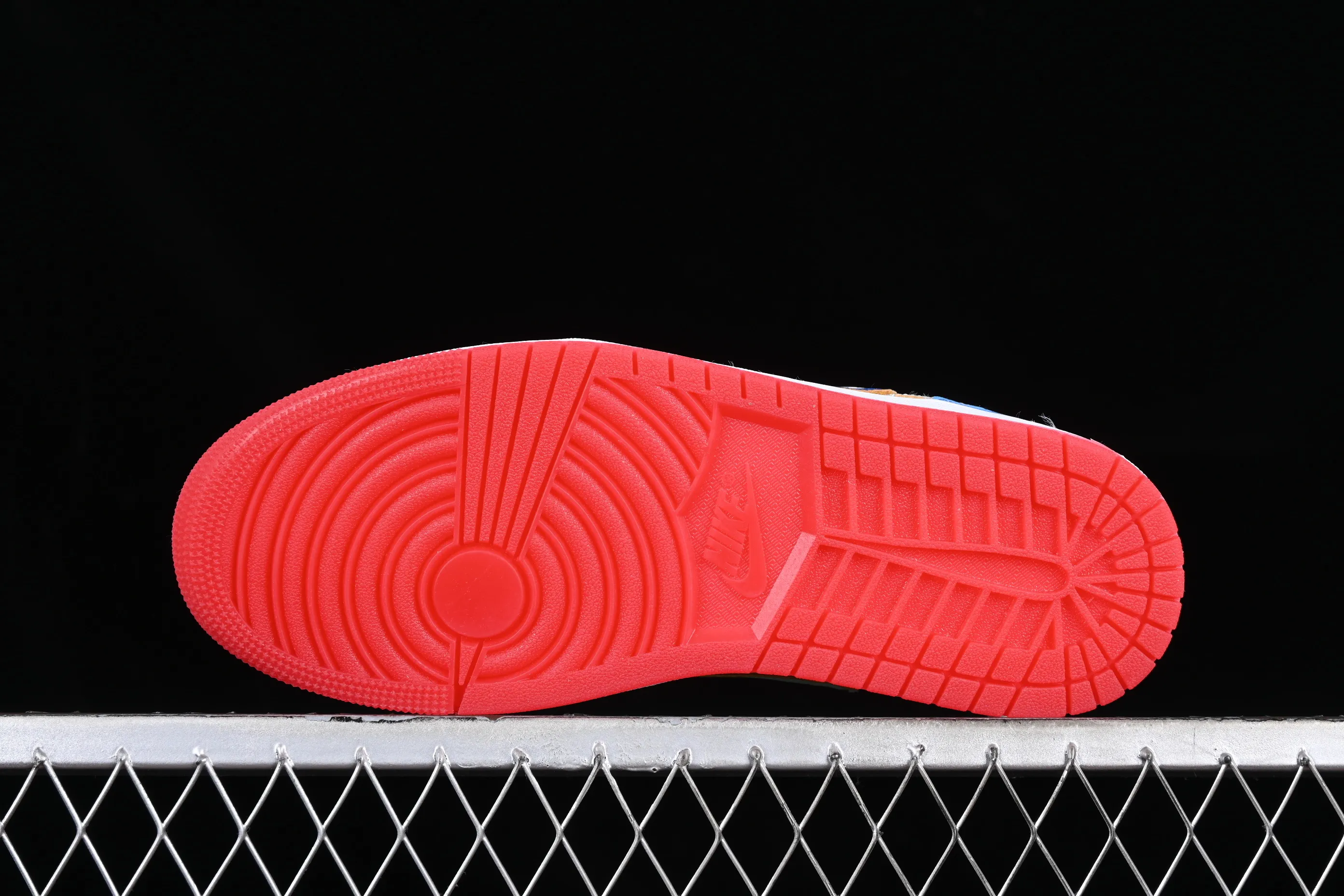 All categories Air Jordan Jordan series basketball shoes Air Jordan 1 Low Air Jordan 1 Low AJ1 Joe 1 fusion color matching low-top cultural casual sneakers DN8895-141